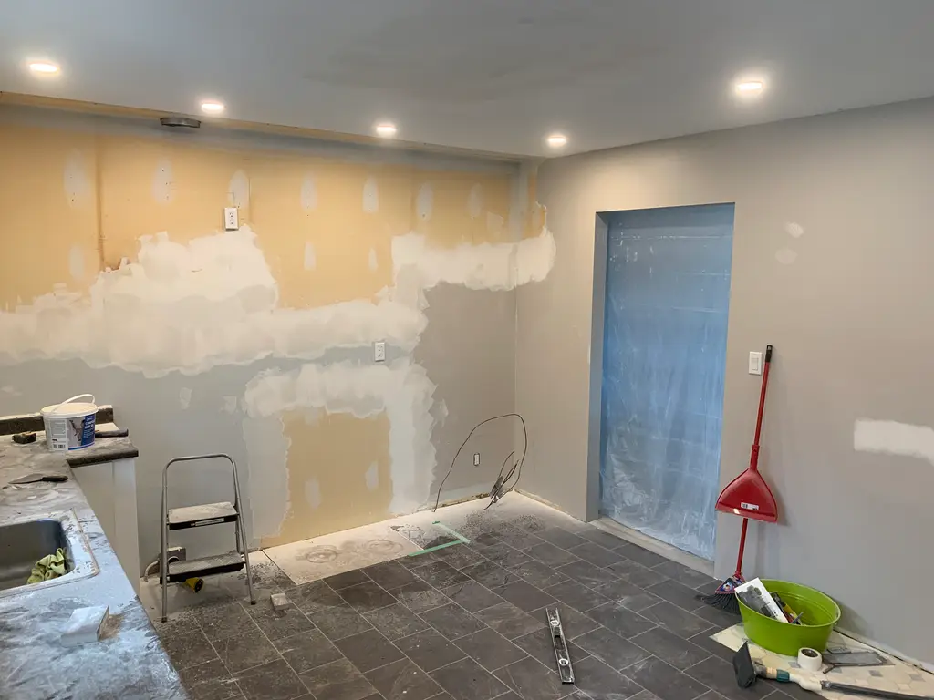 Old kitchen drywall repair